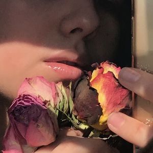 Meet your Posher, Nora